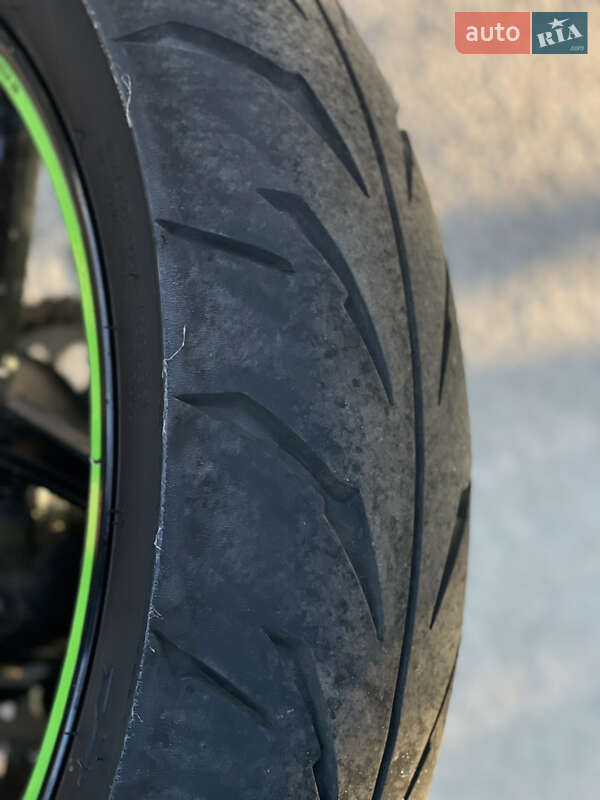 Міні спорт Kawasaki Ninja 250R 2008 в Рафалівці фото 9 Міні спорт Kawasaki Ninja 250R 2008 в Рафалівці