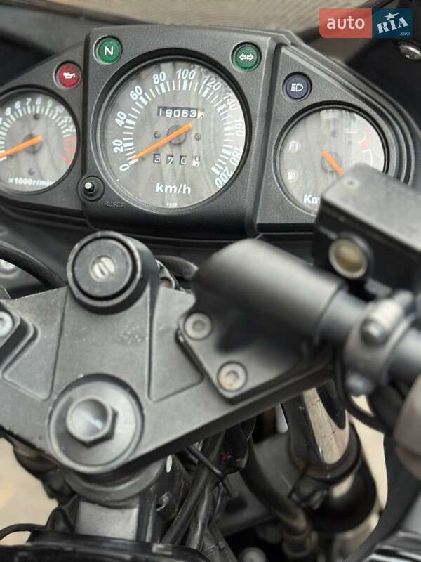 Спортбайк Kawasaki Ninja 250R 2009 в Киеве