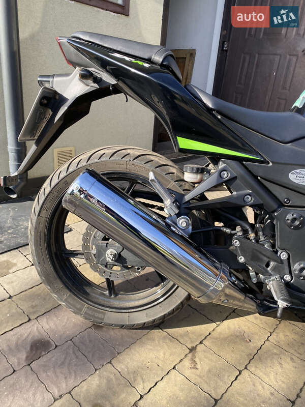 Спортбайк Kawasaki Ninja 250R 2008 в Здолбуніві фото 16 Спортбайк Kawasaki Ninja 250R 2008 в Здолбуніві