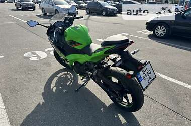 Мотоцикл Спорт-туризм Kawasaki Ninja 400 2024 в 