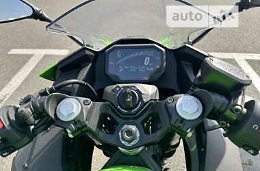 Мотоцикл Спорт-туризм Kawasaki Ninja 400 2024 в 