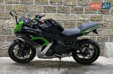 Спортбайк Kawasaki Ninja 400 2014 в Одессе