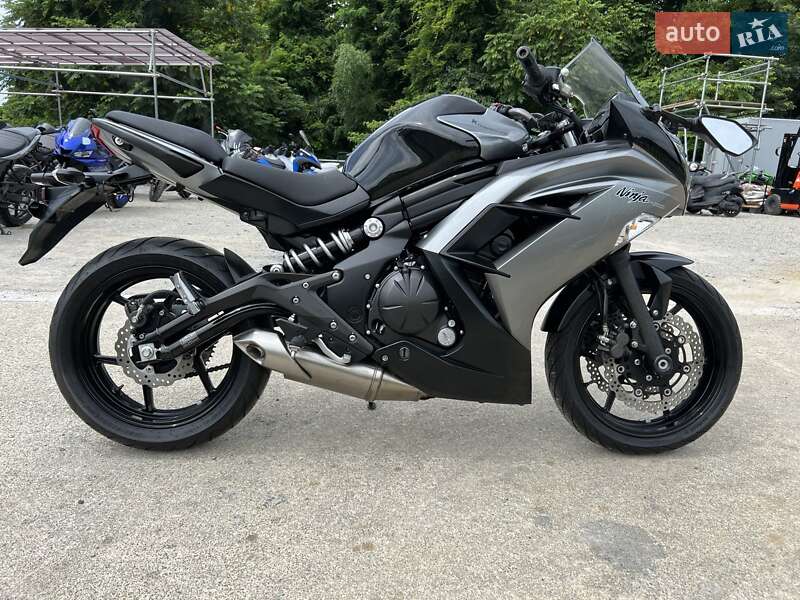 Спортбайк Kawasaki Ninja 400 2015 в Сумах