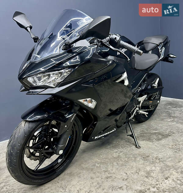Kawasaki Ninja 400 2018