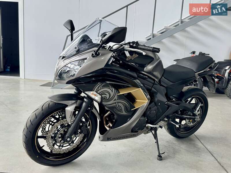 Мотоцикл Спорт-туризм Kawasaki Ninja 400 2013 в Хмельницком