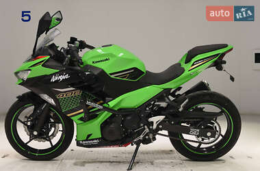 Спортбайк Kawasaki Ninja 400 2020 в 