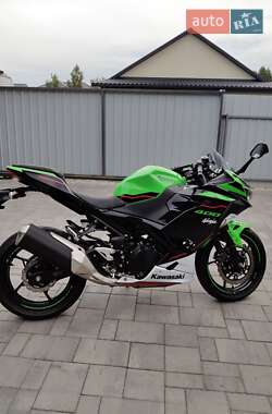 Спортбайк Kawasaki Ninja 400 2022 в Берёзовке