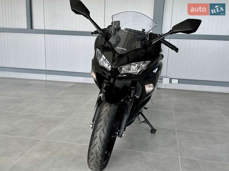 Спортбайк Kawasaki Ninja 400 2020 в Хмельницком