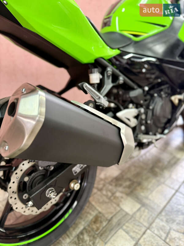 Мотоцикл Спорт-туризм Kawasaki Ninja 400 2018 в Киеве фото 10 Мотоцикл Спорт-туризм Kawasaki Ninja 400 2018 в Киеве