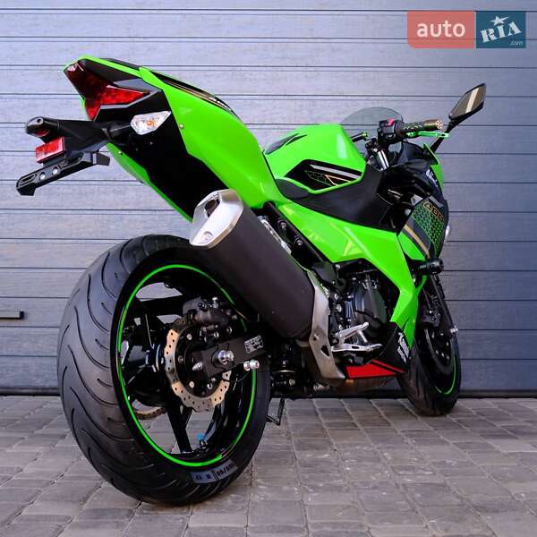 Мотоцикл Без обтікачів (Naked bike) Kawasaki Ninja 400 2020 в Білій Церкві