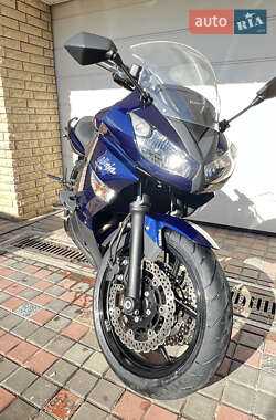 Мотоцикл Спорт-туризм Kawasaki Ninja 400 2011 в 