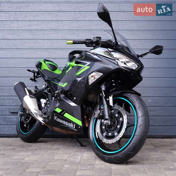 Kawasaki Ninja 400 2019