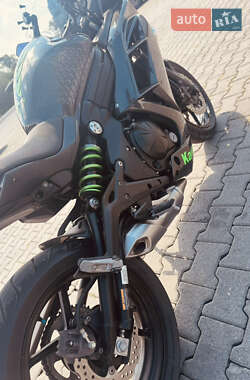 Спортбайк Kawasaki Ninja 400 2016 в 