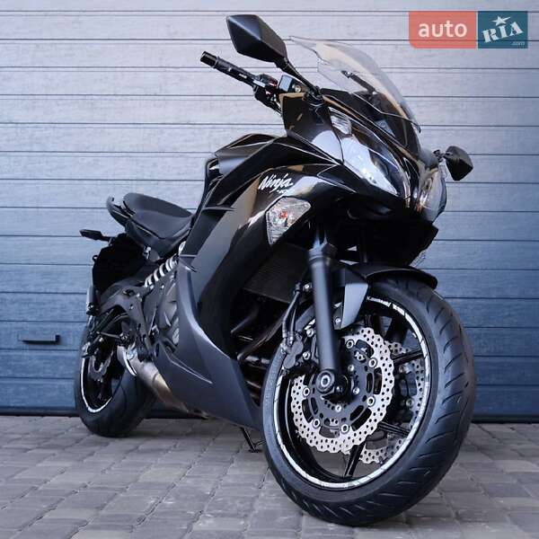 Мотоцикл Без обтекателей (Naked bike) Kawasaki Ninja 400 2015 в 