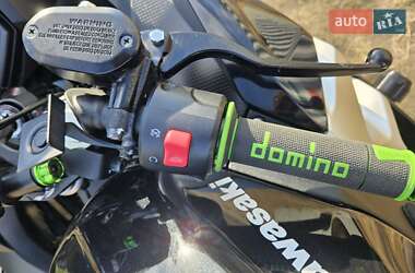 Спортбайк Kawasaki Ninja 400 2020 в 