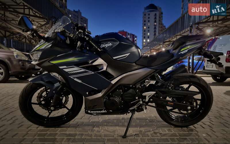 Мини спорт Kawasaki Ninja 400 2021 в Одессе