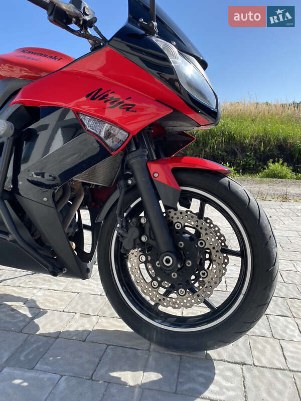 Спортбайк Kawasaki Ninja 400 2013 в Львові