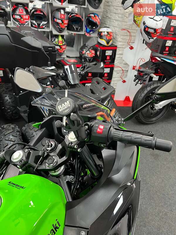 Спортбайк Kawasaki Ninja 400 2018 в Днепре