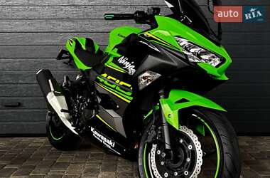 Мотоцикл Без обтікачів (Naked bike) Kawasaki Ninja 400 2018 в Білій Церкві