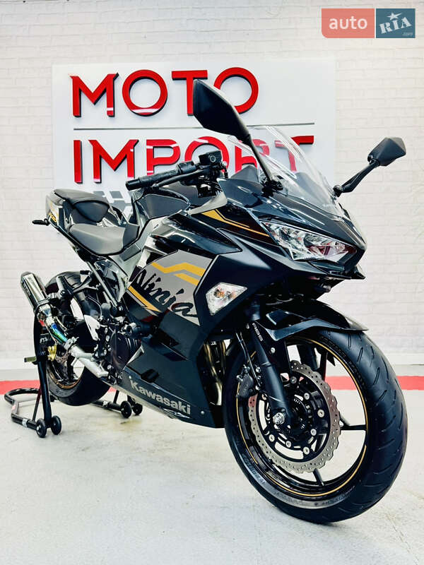 Спортбайк Kawasaki Ninja 400 2019 в Одессе