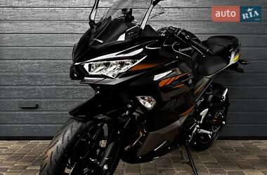 Мотоцикл Без обтекателей (Naked bike) Kawasaki Ninja 400 2022 в  фото 3 Мотоцикл Без обтекателей (Naked bike) Kawasaki Ninja 400 2022 в