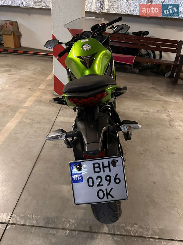 Мотоцикл Без обтекателей (Naked bike) Kawasaki Ninja 400 2014 в Одессе фото 4 Мотоцикл Без обтекателей (Naked bike) Kawasaki Ninja 400 2014 в Одессе