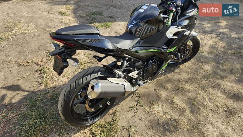 Спортбайк Kawasaki Ninja 400 2020 в Первомайске фото 12 Спортбайк Kawasaki Ninja 400 2020 в Первомайске