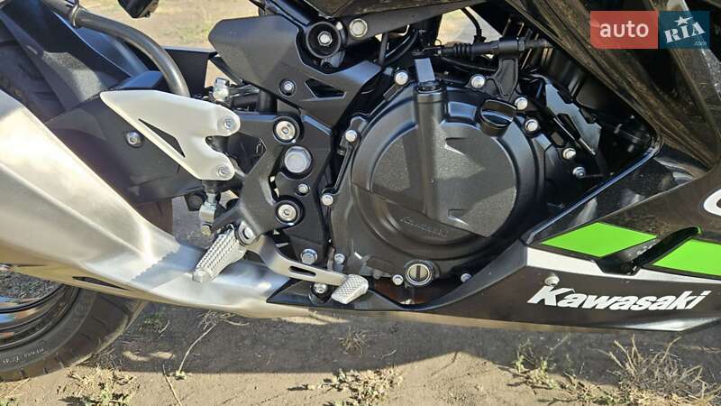 Спортбайк Kawasaki Ninja 400 2020 в Первомайске фото 19 Спортбайк Kawasaki Ninja 400 2020 в Первомайске