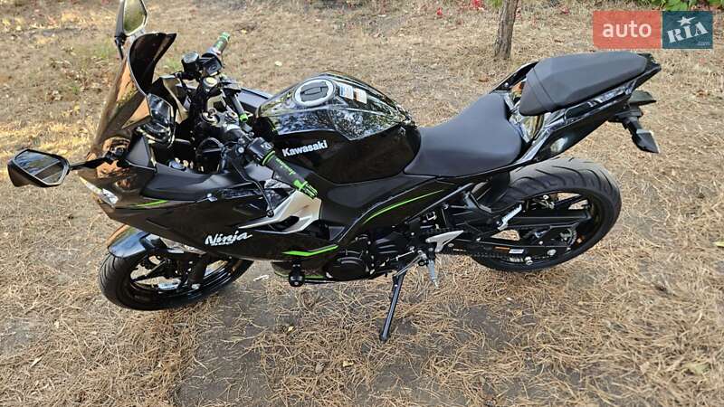 Спортбайк Kawasaki Ninja 400 2020 в Первомайске фото 29 Спортбайк Kawasaki Ninja 400 2020 в Первомайске