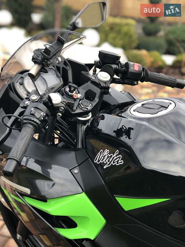Спортбайк Kawasaki Ninja 400 2019 в Умани фото 8 Спортбайк Kawasaki Ninja 400 2019 в Умани