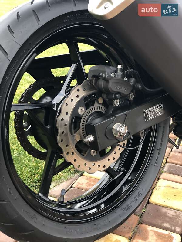 Спортбайк Kawasaki Ninja 400 2019 в Умани фото 15 Спортбайк Kawasaki Ninja 400 2019 в Умани