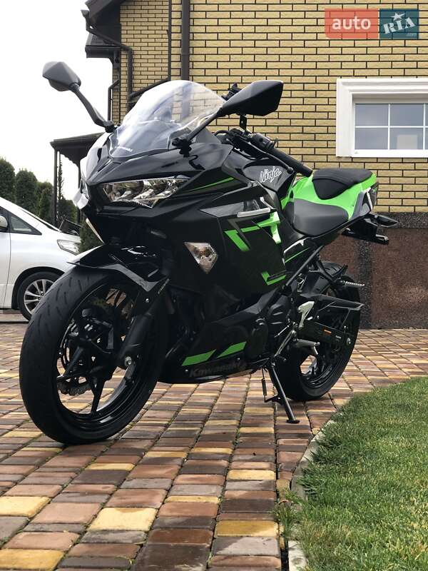 Спортбайк Kawasaki Ninja 400 2019 в Умани фото 24 Спортбайк Kawasaki Ninja 400 2019 в Умани