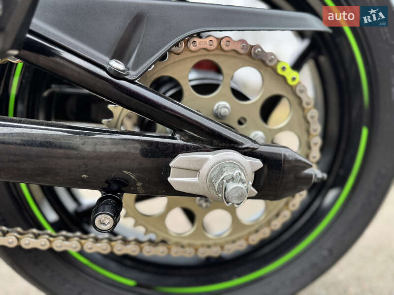 Мотоцикл Без обтекателей (Naked bike) Kawasaki Ninja 400R 2012 в Сновске