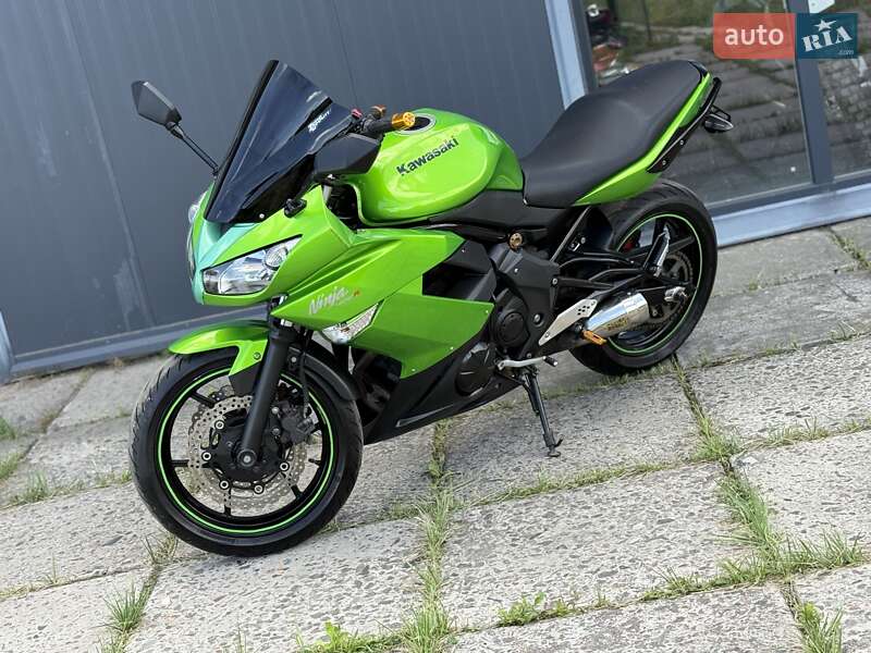 Kawasaki Ninja 400R 2014