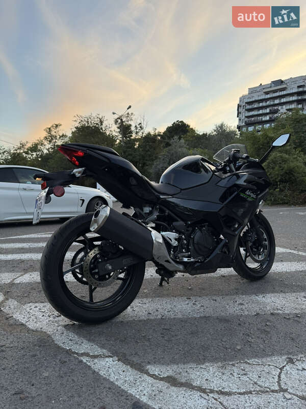 Спортбайк Kawasaki Ninja 500 2024 в Одессе