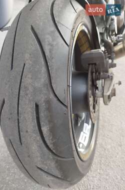 Спортбайк Kawasaki Ninja 600 ZX-6R 2001 в 
