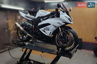 Спортбайк Kawasaki Ninja 600 ZX-6R 2011 в Доброполье