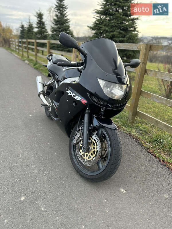 Kawasaki Ninja 600 ZX-6R 2001 Kawasaki Ninja 600 ZX-6R 2001