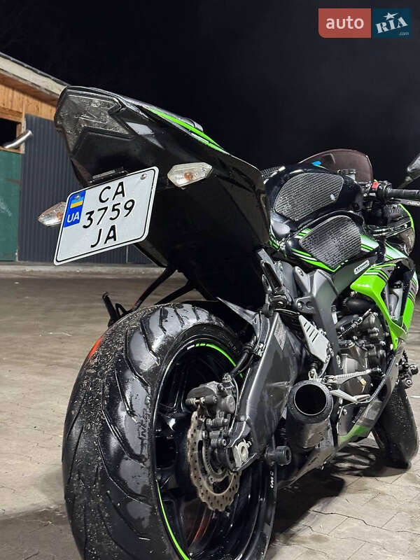 unoa ML ブルーcat Kawasaki ZX6R 2008 - YouTube