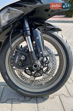 Спортбайк Kawasaki Ninja 636 ZX-6R 2023 в 