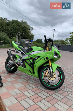 Спортбайк Kawasaki Ninja 636 ZX-6R 2004 в Переяславі
