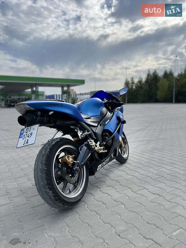 Спортбайк Kawasaki Ninja 636 ZX-6R 2005 в Каменец-Подольском