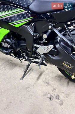 Спортбайк Kawasaki Ninja 636 ZX-6R 2015 в 