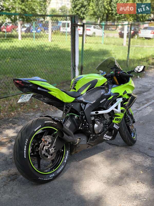 Спортбайк Kawasaki Ninja 636 ZX-6R 2015 в Киеве
