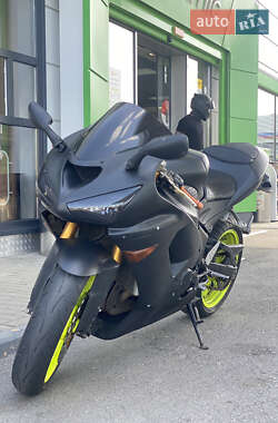 Спортбайк Kawasaki Ninja 636 ZX-6R 2004 в Запоріжжі