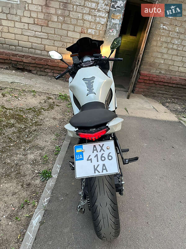 Мотоцикл Спорт-туризм Kawasaki Ninja 650 2012 в Львове