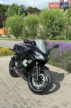 Мотоцикл Спорт-туризм Kawasaki Ninja 650 2019 в 