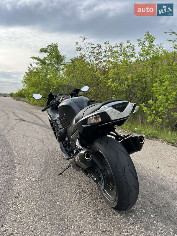 Мотоцикл Спорт-туризм Kawasaki Ninja ZX-14R 2015 в Одессе