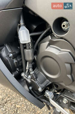 Мотоцикл Спорт-туризм Kawasaki Ninja ZX-14R 2015 в 
