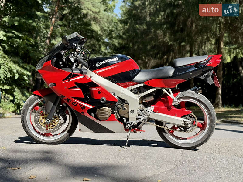 Спортбайк Kawasaki Ninja ZX-6R 2001 в Виннице